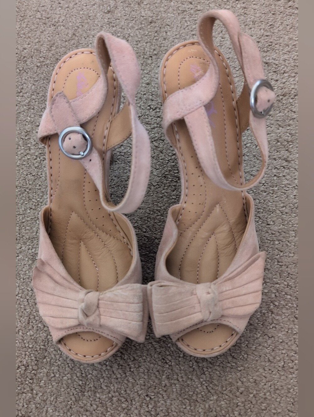 Born Crown Vintage Open Peep Toe Blush Suede Kitten Heel Strap Sandals With Bow - Picture 5 of 8